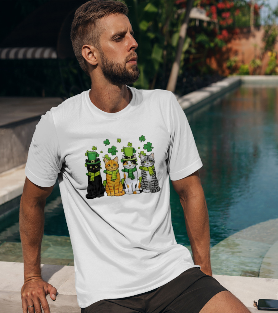 St Catrick's Day Black Cat Orange Tabby Cat Calico Cat And Gray Tabby Cat With Shamrocks And Green St Patrick's Hats T-Shirt