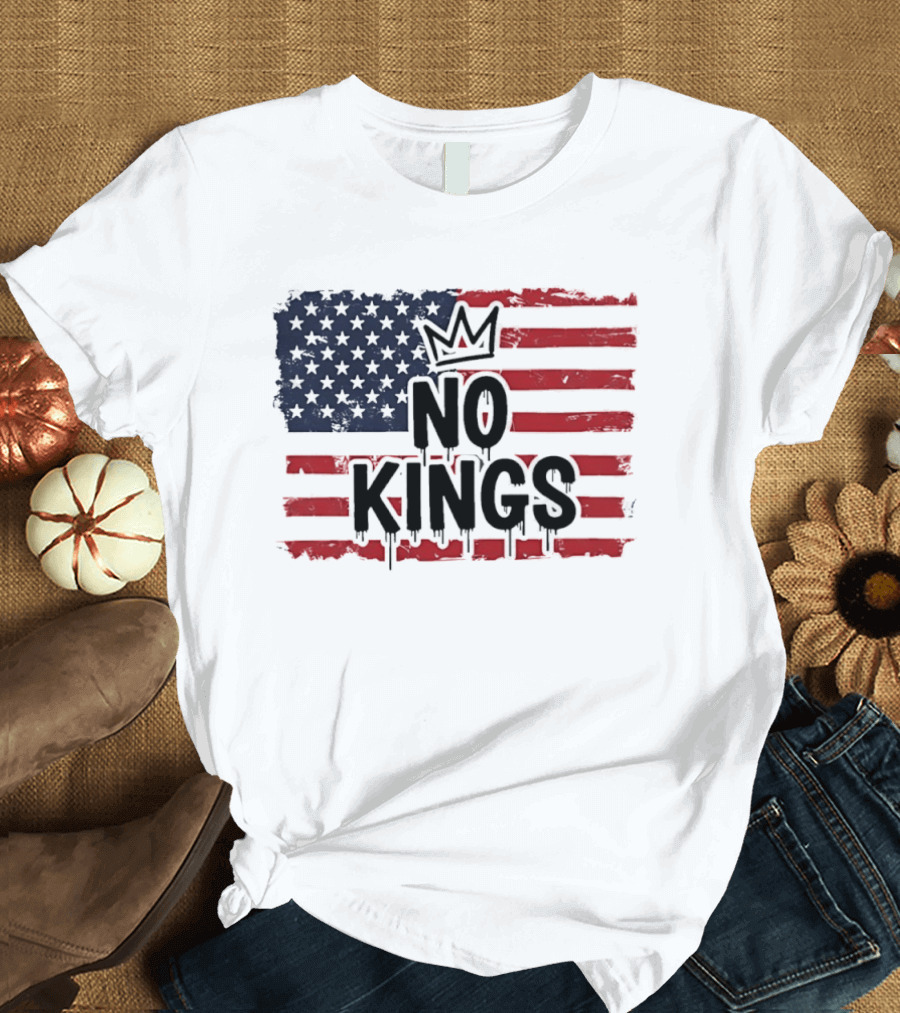 No Kings In America US Flag With Crown Melting Effect T-Shirt