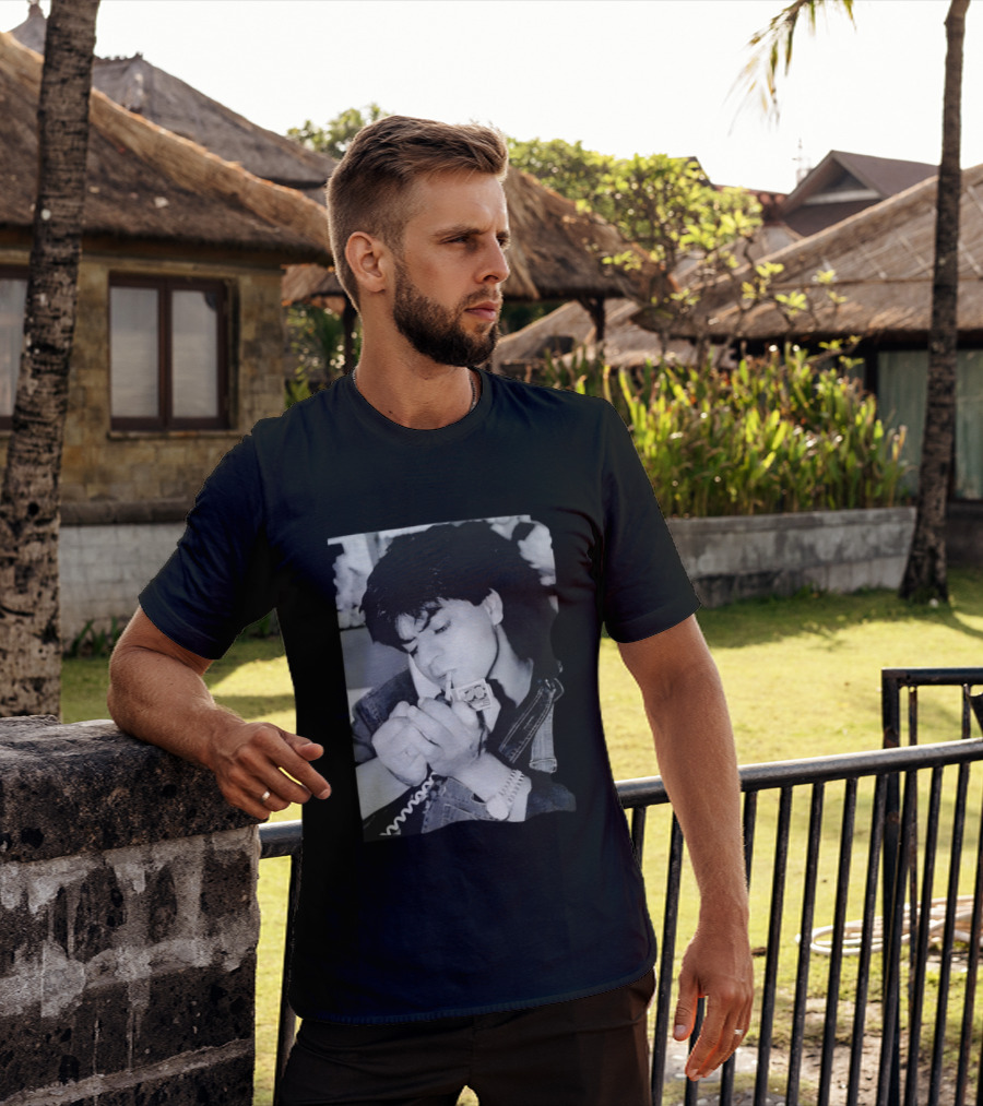 Shah Rukh Khan Iconic Smoking Bollywood T-Shirt