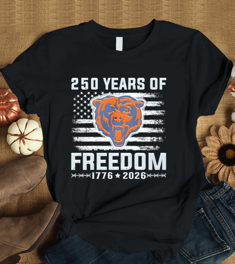 Chicago Bears 250 Years Of Freedom 1776 2026 American Flag T-Shirt