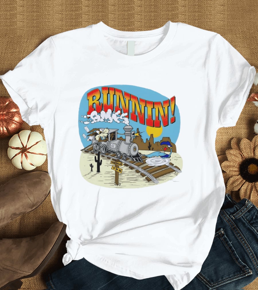 Runnin Road Runner Wile E. Coyote Train Desert Chase Adventure T-Shirt