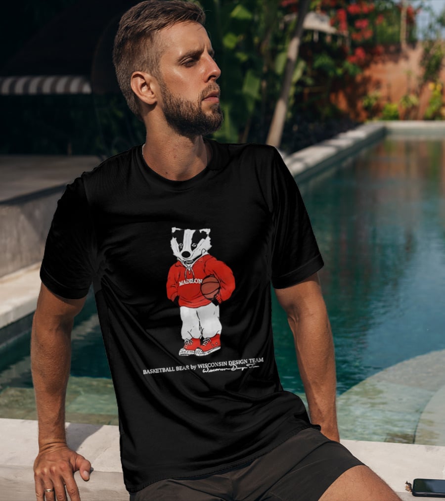 Madison Basketball Badger Wisconsin Team Bear T-Shirt