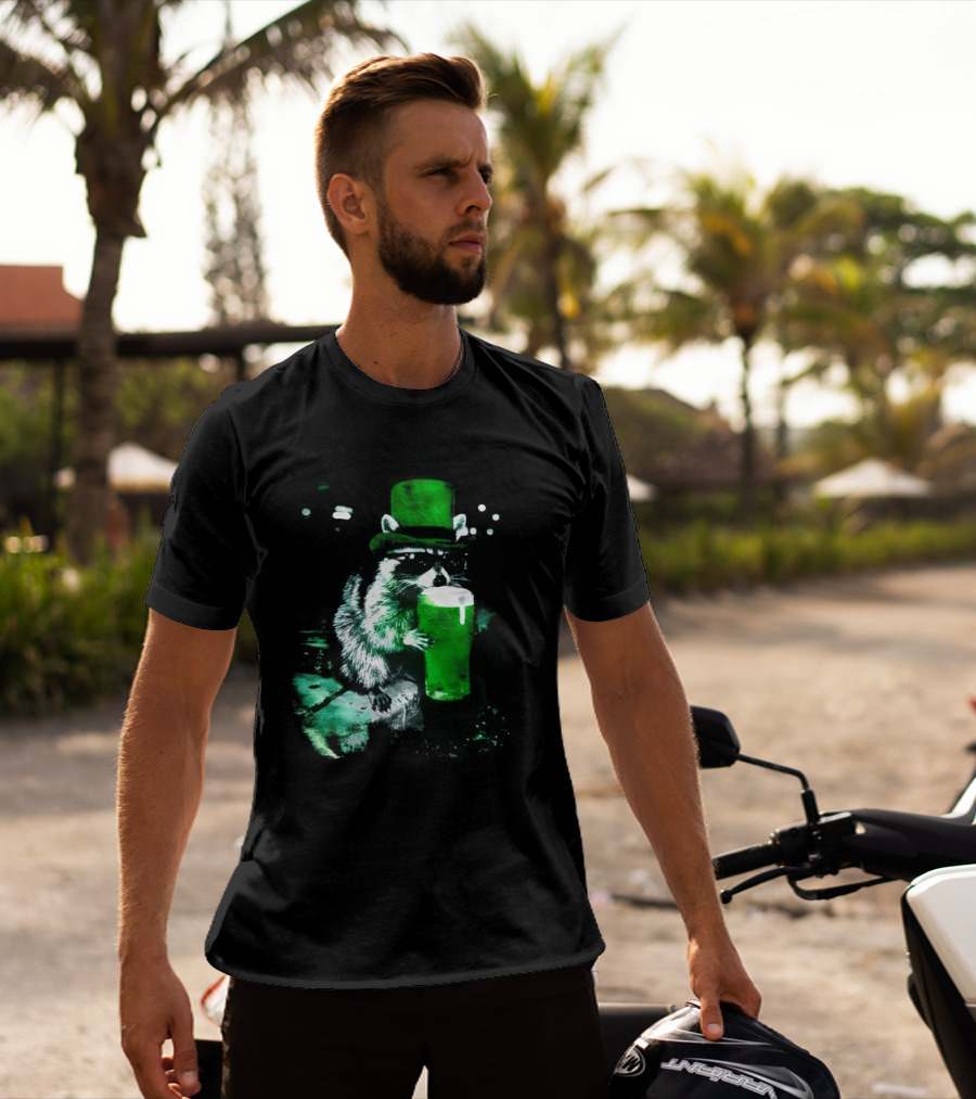 Drunk Irish Raccoon With Green Beer St Patricks Day 2026 T-Shirt