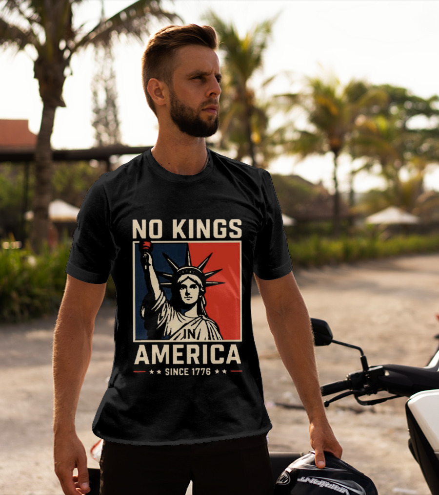 No Kings America Statue Since 1776 Comfort Colors® T-Shirt