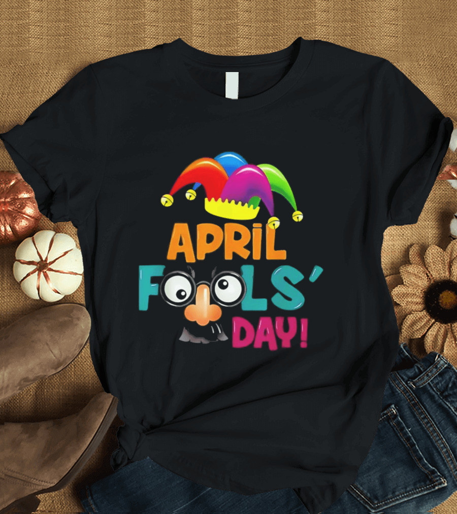 April Fools' Day Jester Hat Nose Glasses T-Shirt