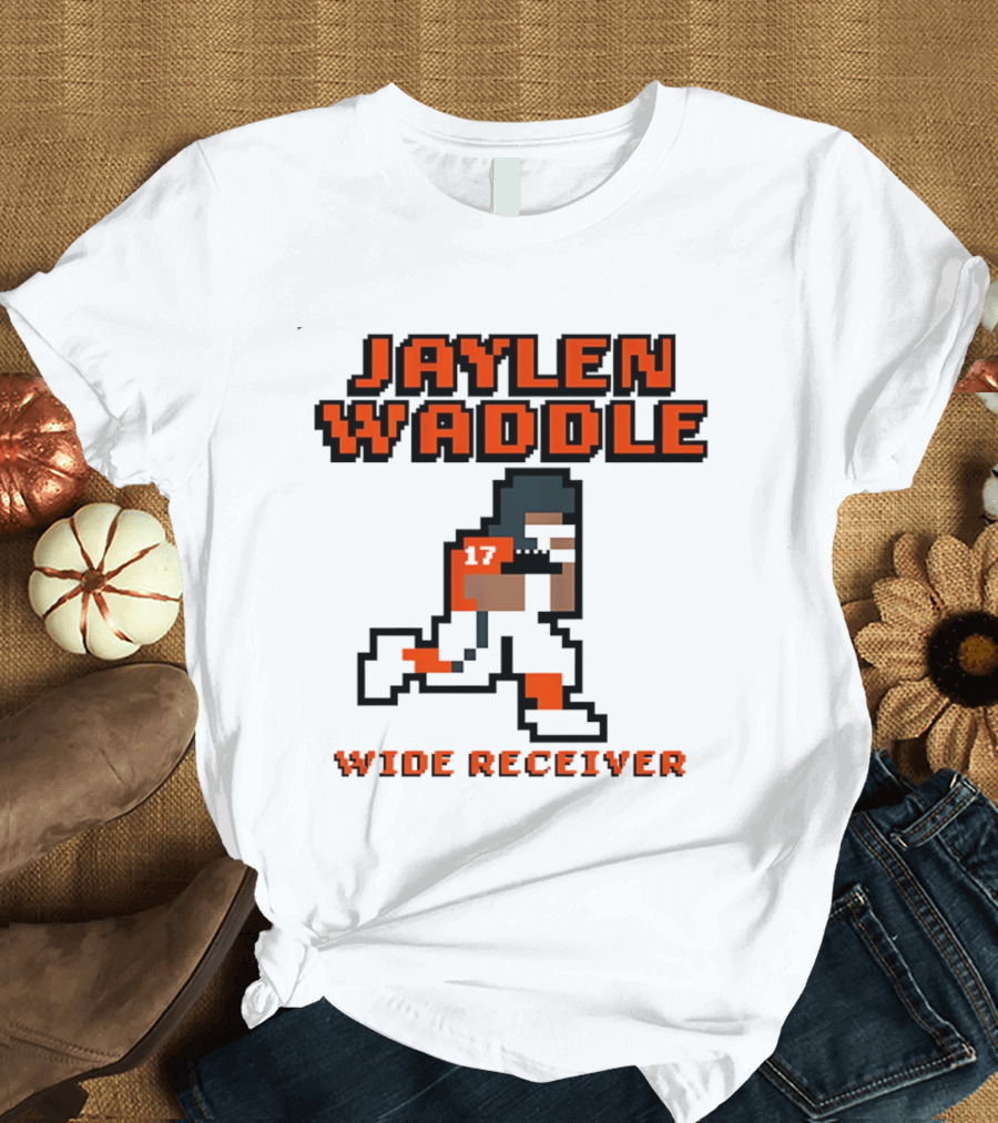 Jaylen Waddle Wide Receiver Pixel T-Shirt