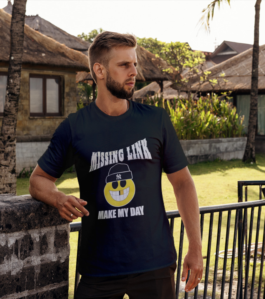New York Yankees Missing Link Make My Day Smiley Face T-Shirt