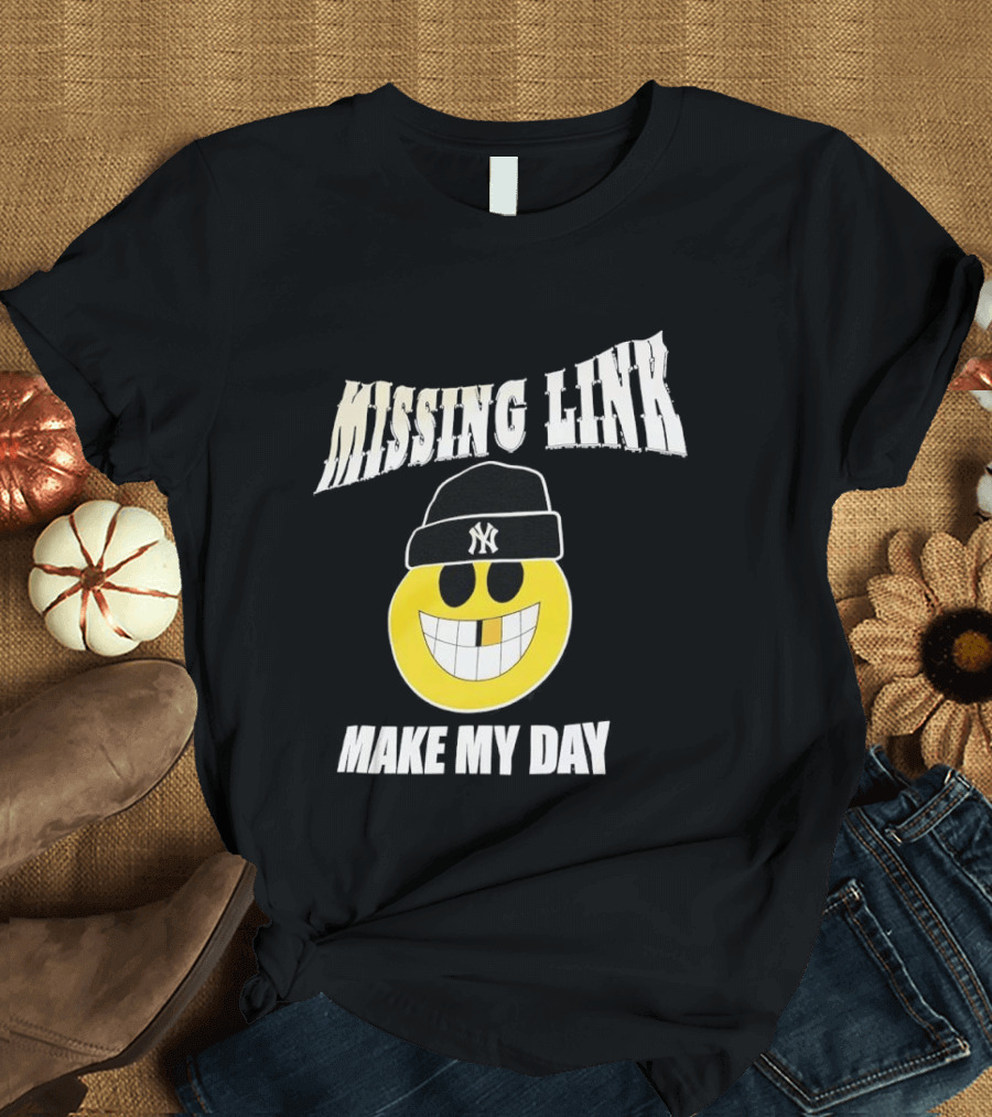New York Yankees Missing Link Make My Day Smiley Face T-Shirt