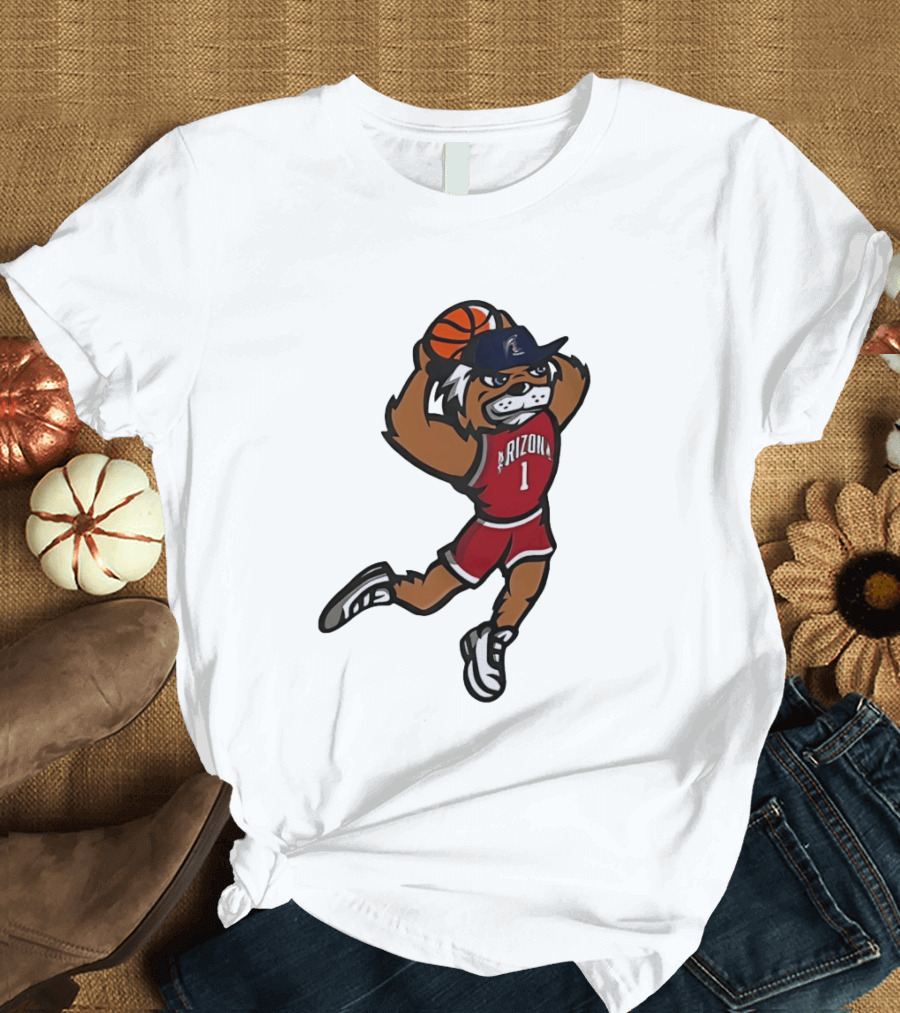Arizona Wildcats Basketball Mascot Slam Dunk Action T-Shirt