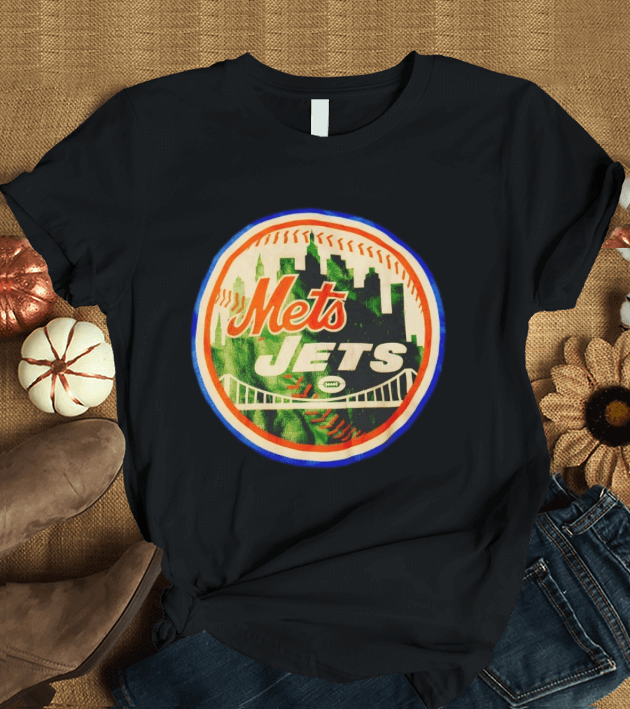 New York Mets Jets Football Baseball Crossover Skyline Bridge T-Shirt
