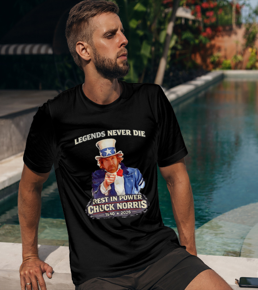 Legends Never Die Rest In Power Chuck Norris 1940 2026 T-Shirt