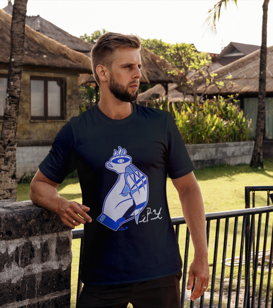 Vinnie Pasquantino Che Vuoi Espresso 9 Baseball Glove Cup Signature T-Shirt