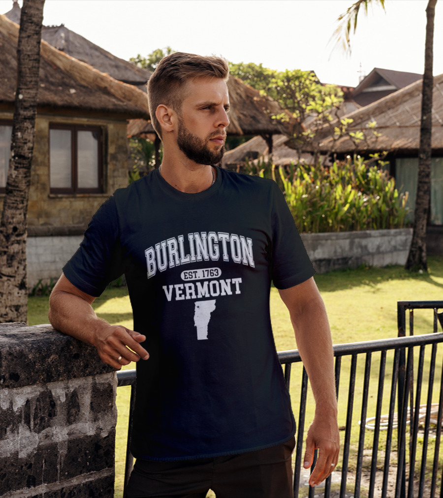 Burlington Vermont Est 1763 Map T-Shirt