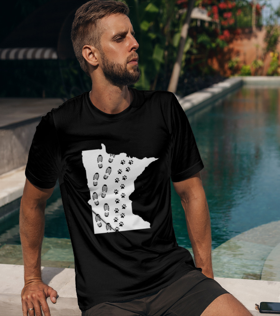 Minnesota Map Footprints And Paw Prints Outdoor Adventure T-Shirt
