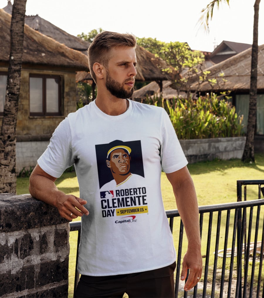 Roberto Clemente Day September 15 MLB Capital One T-Shirt