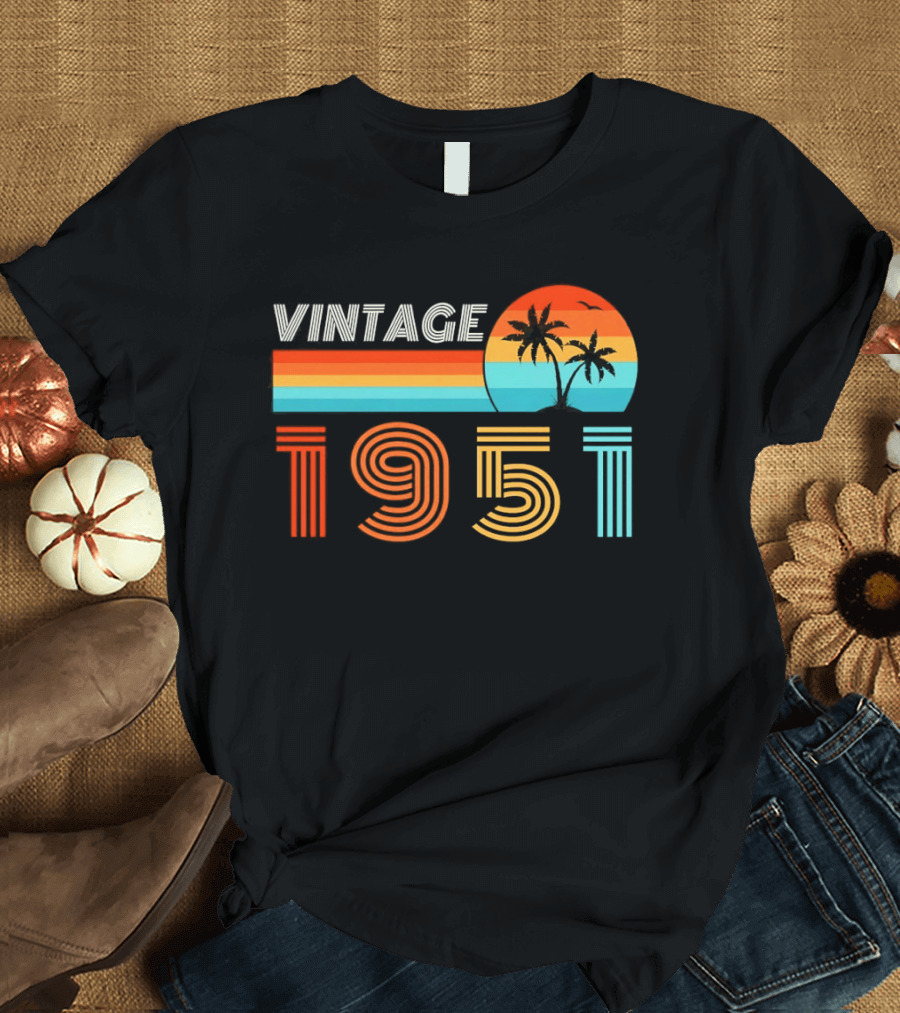 Vintage 1951 Palm Sunset Retro Seventies T-Shirt