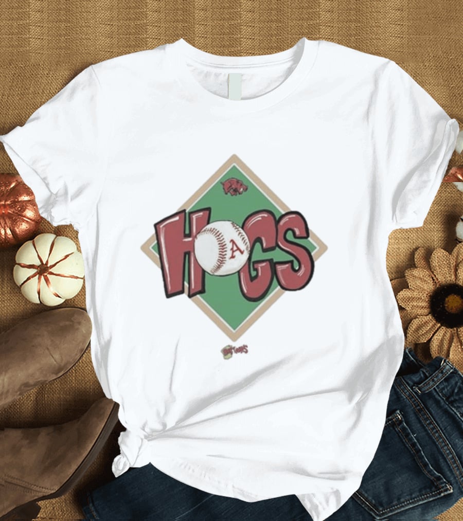 Arkansas Razorbacks Hogs Baseball Diamond Cartoon T-Shirt