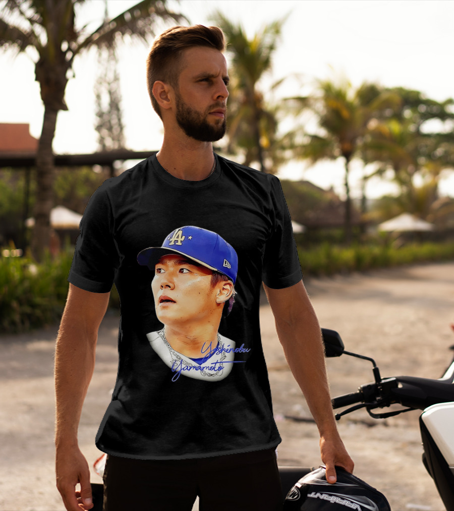Yoshinobu Yamamoto Los Angeles Dodgers Baseball Player T-Shirt