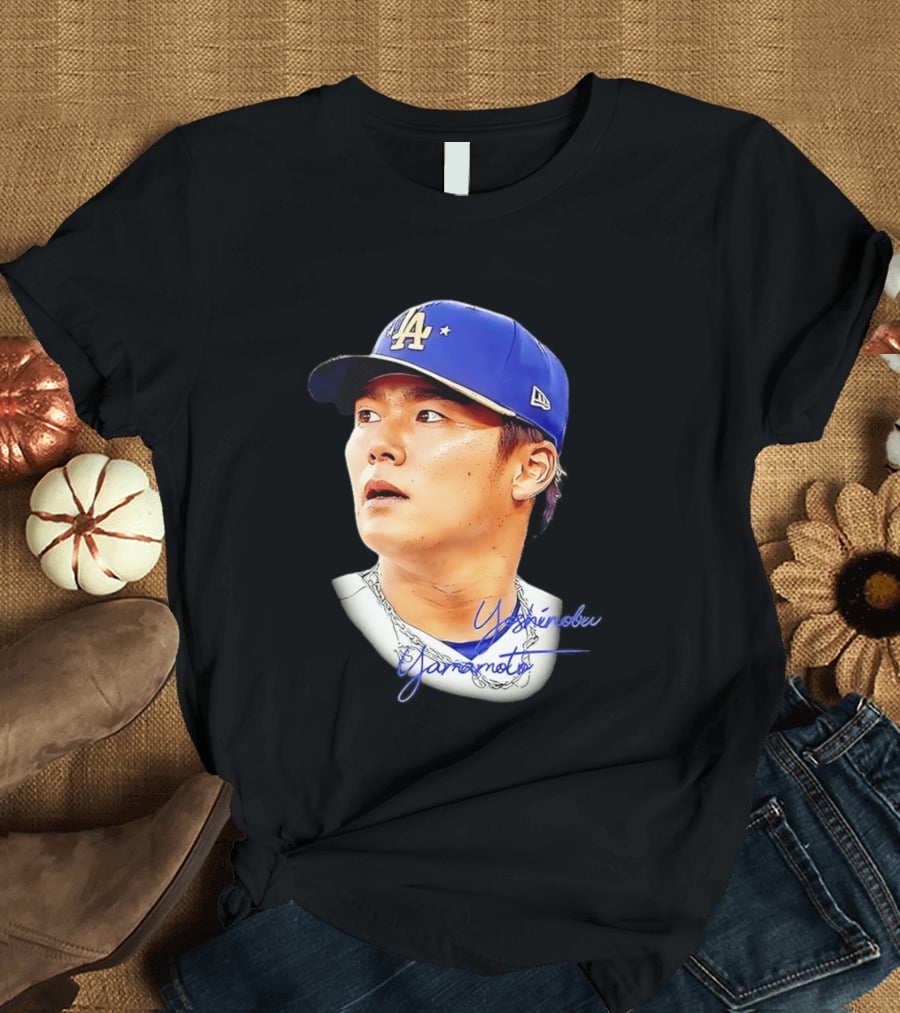 Yoshinobu Yamamoto Los Angeles Dodgers Baseball Player T-Shirt
