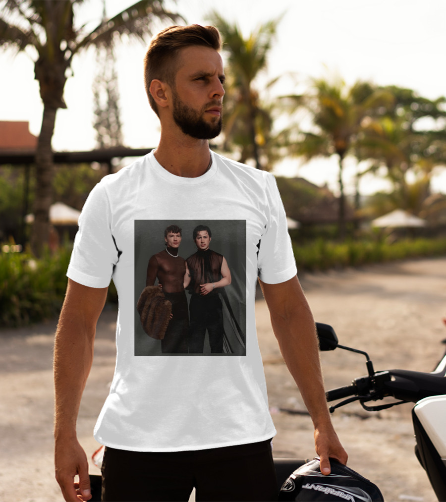 Ilya Rozanov Connor Storrie Oscars Heated Rivalry Fashion Moment T-Shirt