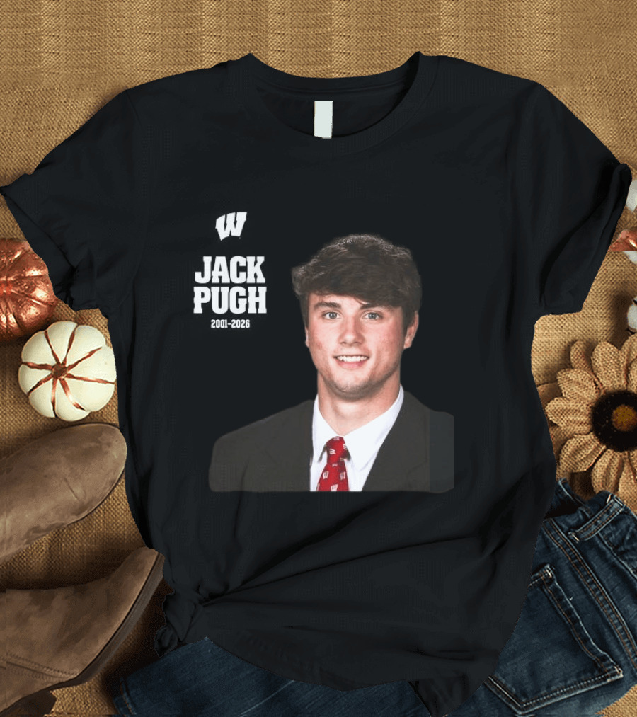 Wisconsin Badgers Football Jack Pugh 2001 2026 T-Shirt