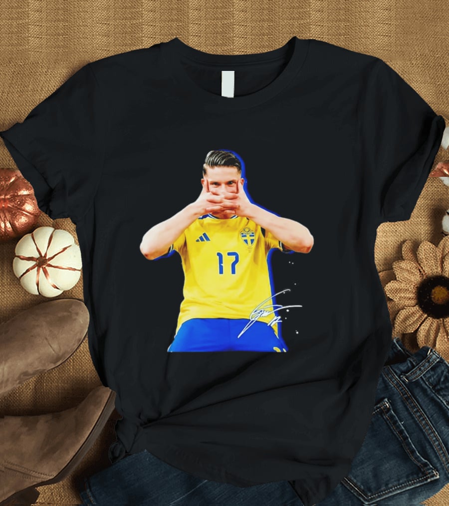 Viktor Gyokeres Sweden Number 17 Signature Gesture T-Shirt