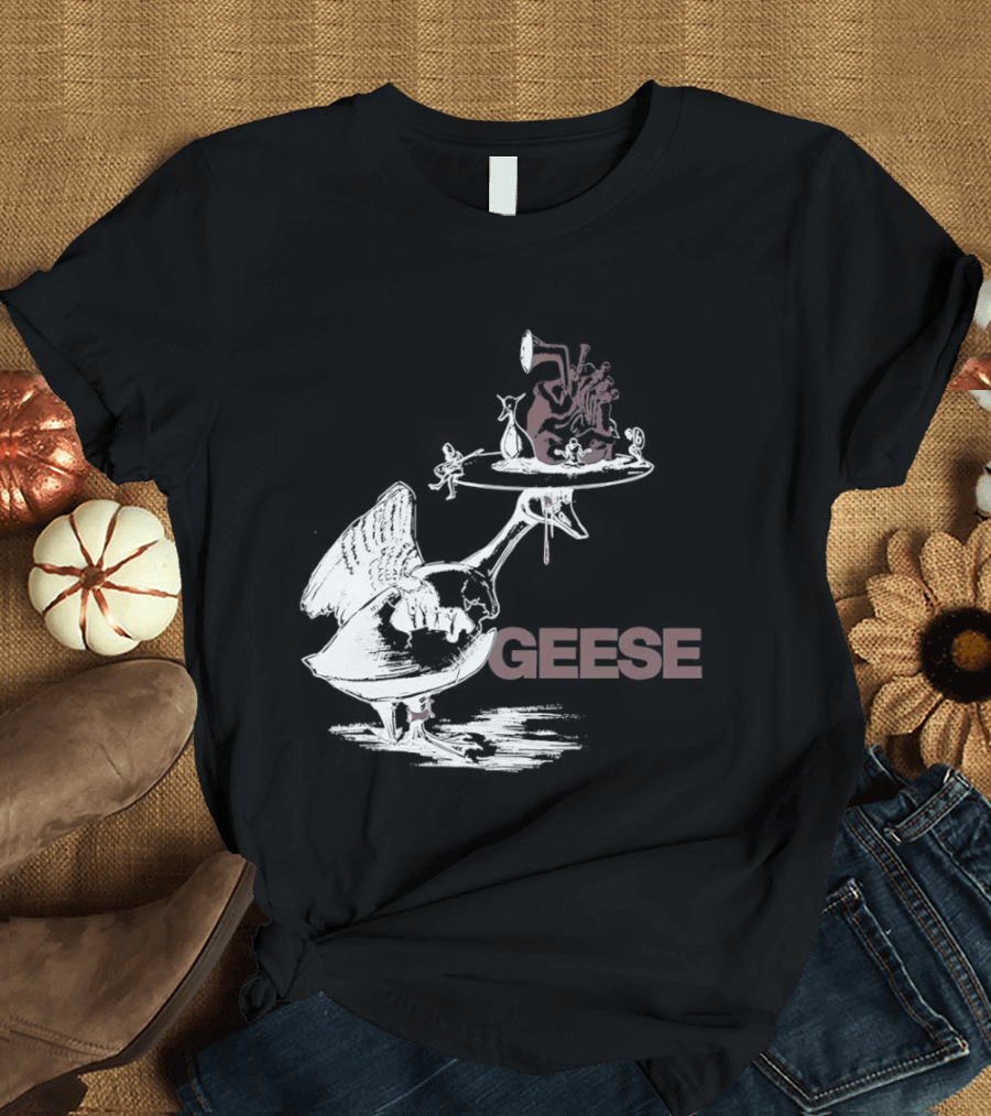 Geese Heart Platter Goose Head T-Shirt