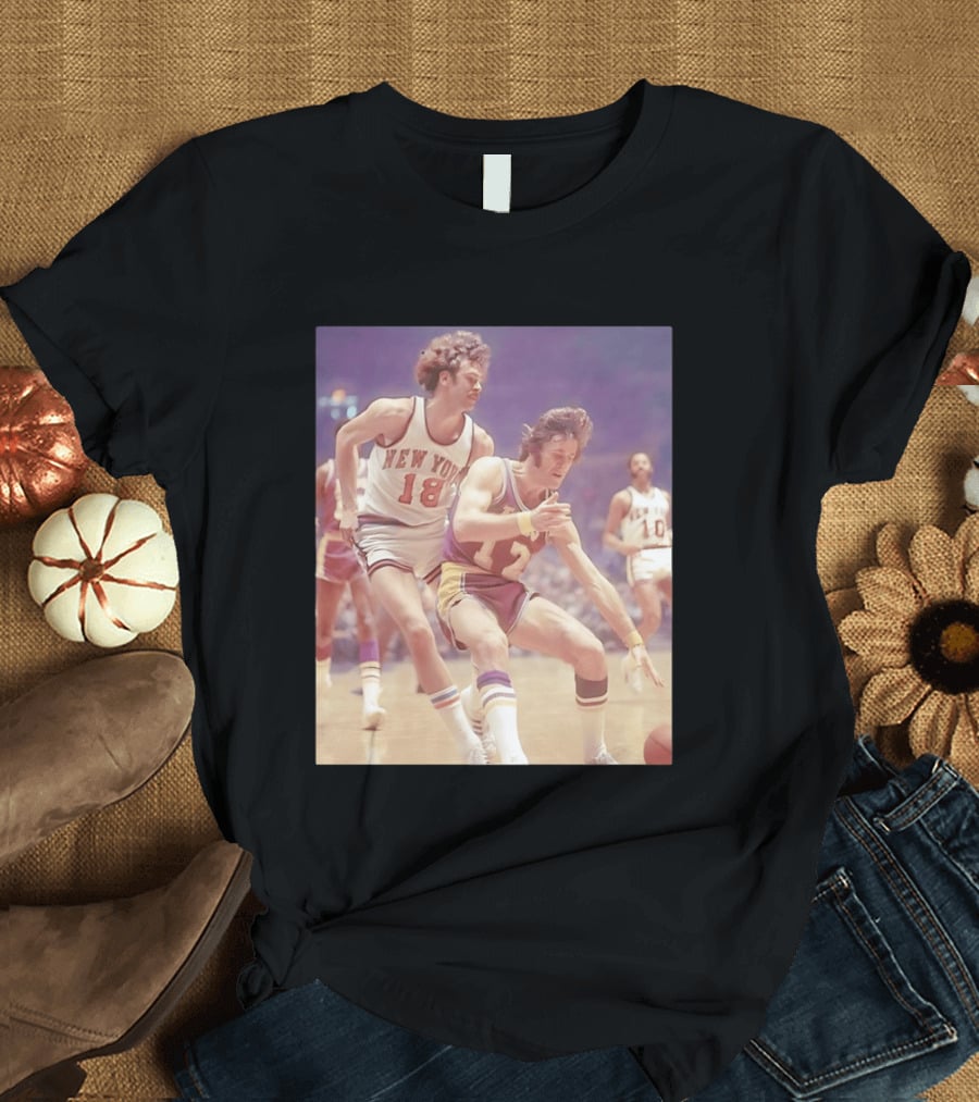 New York 18 Vs Los Angeles 12 Iconic Basketball Legends Phil Jackson Pat Riley Action Moment T-Shirt