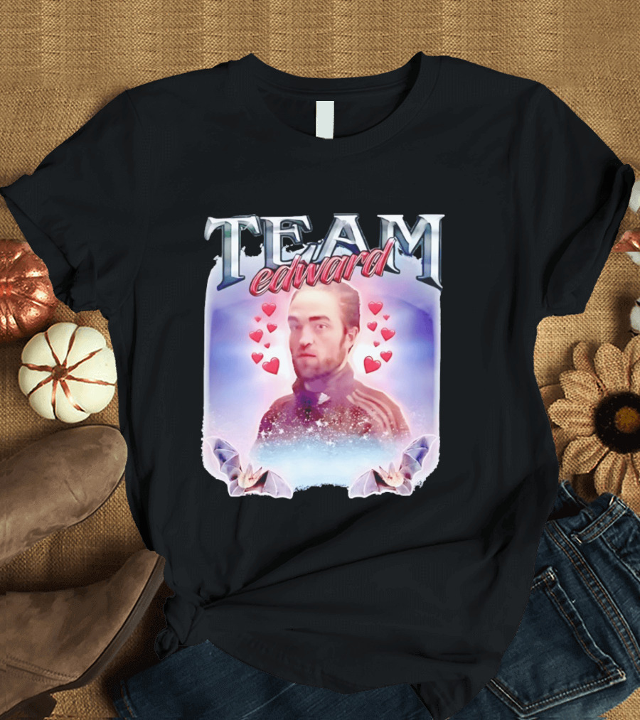 Team Edward Cullen Twilight Saga Heart Vampires T-Shirt