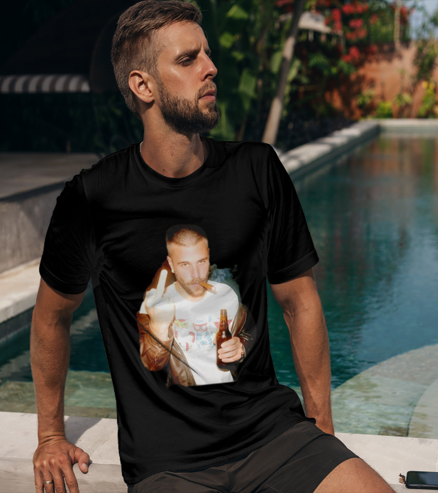 Justin Bieber Middle Finger Music Lovers T-Shirt