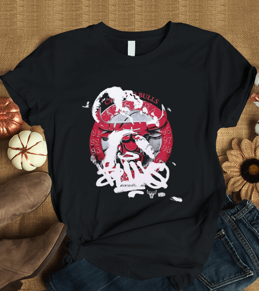 Chicago Bulls Dynasty Champions 91 92 93 96 97 98 T-Shirt