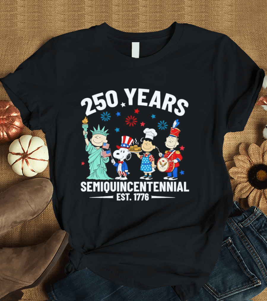 Peanuts Characters Celebrating 250 Years American Semiquincentennial Est 1776 T-Shirt