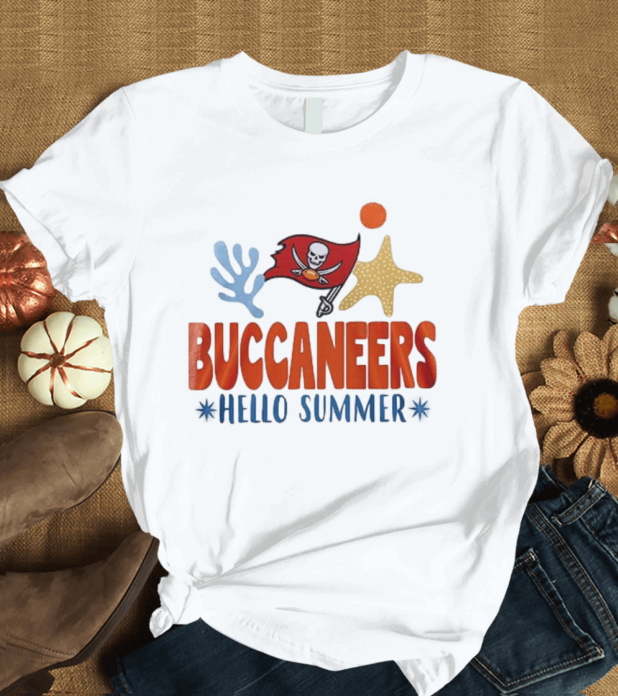 Tampa Bay Buccaneers Summer Fun Scream And Shout School's Out T-Shirt