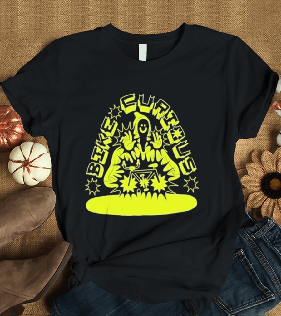 Bike Curious Wizardry Yellow Robe Starburst Biker T-Shirt