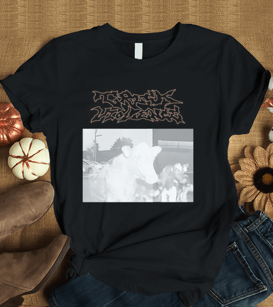 Truck Stop Violence Cow Photo Retro Style Casual Wear T-Shirt