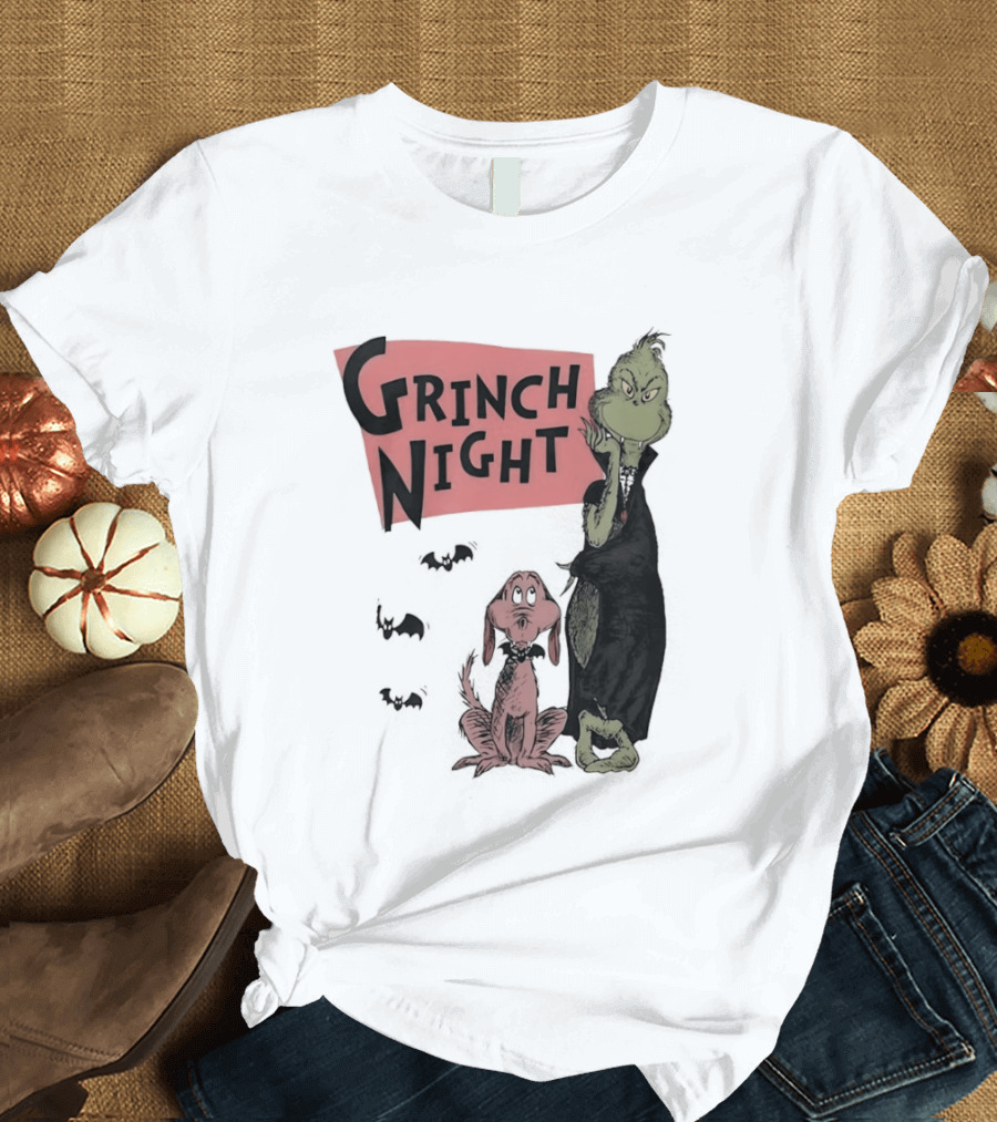 Grinch And Max Halloween Night Spooky Scene T-Shirt