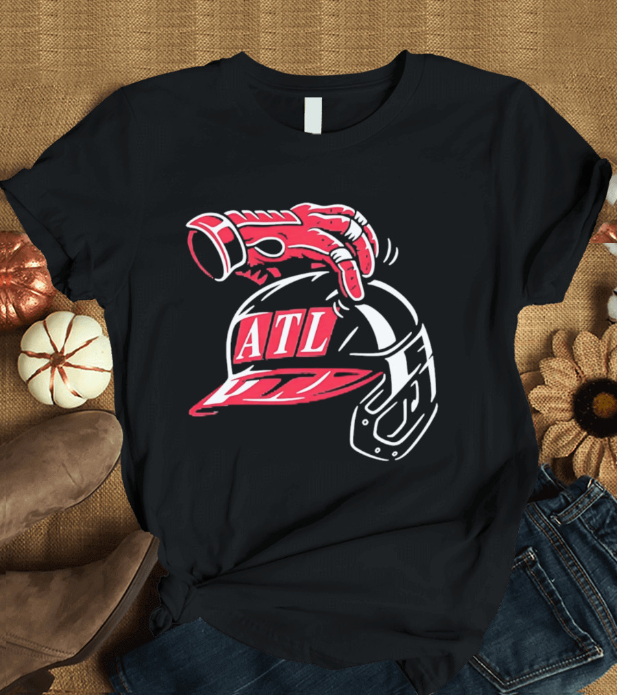 ATL Braves Helmet Head Scratch T-Shirt