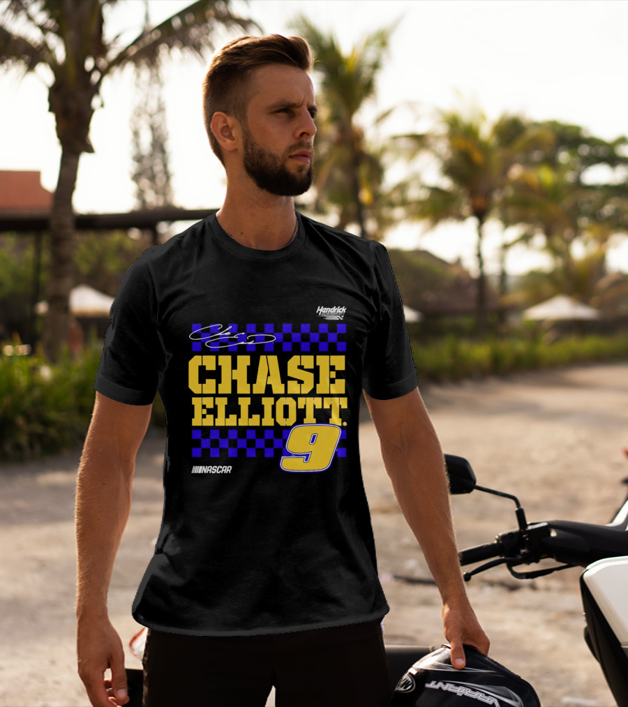 Chase Elliott 9 NASCAR Hendrick Motorsports Vive La Fete Autographed T-Shirt