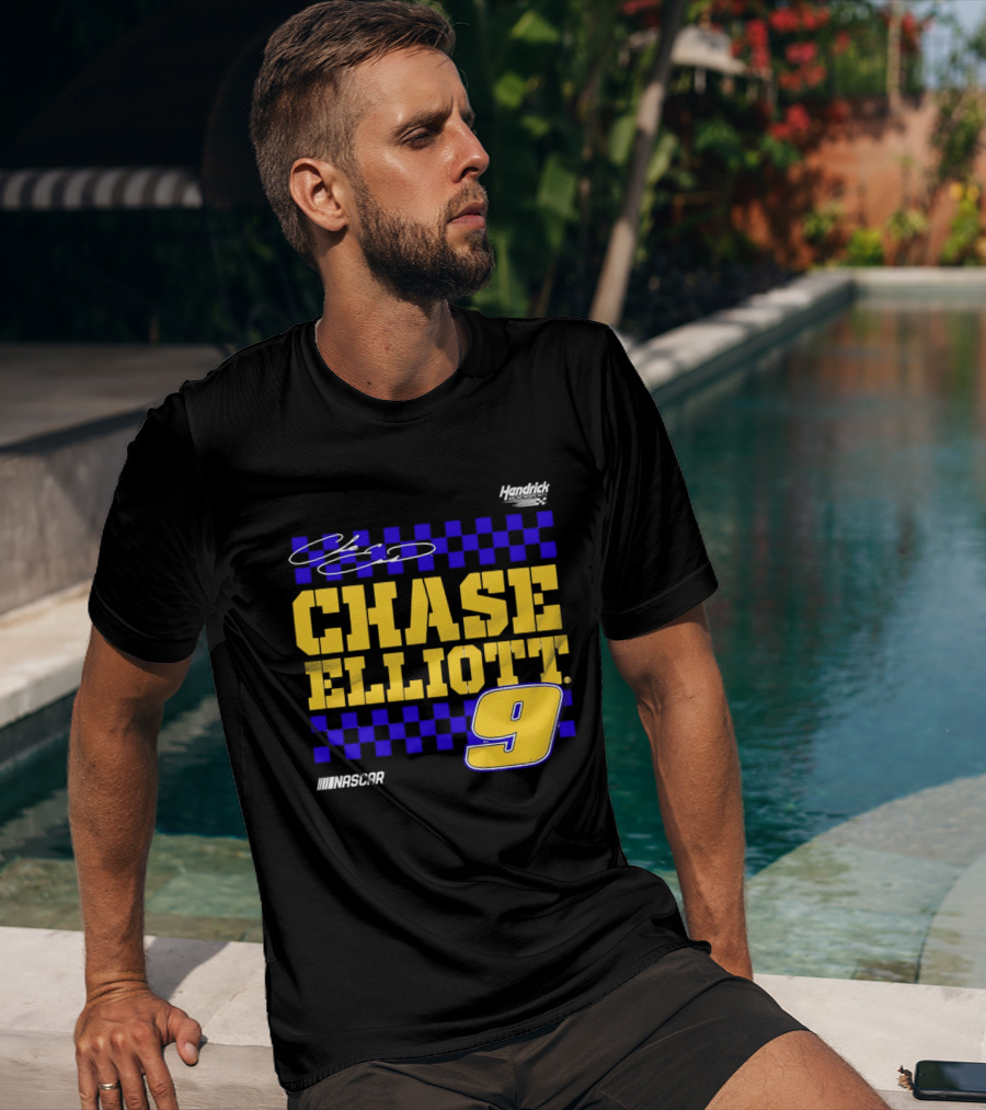 Chase Elliott 9 NASCAR Hendrick Motorsports Vive La Fete Autographed T-Shirt