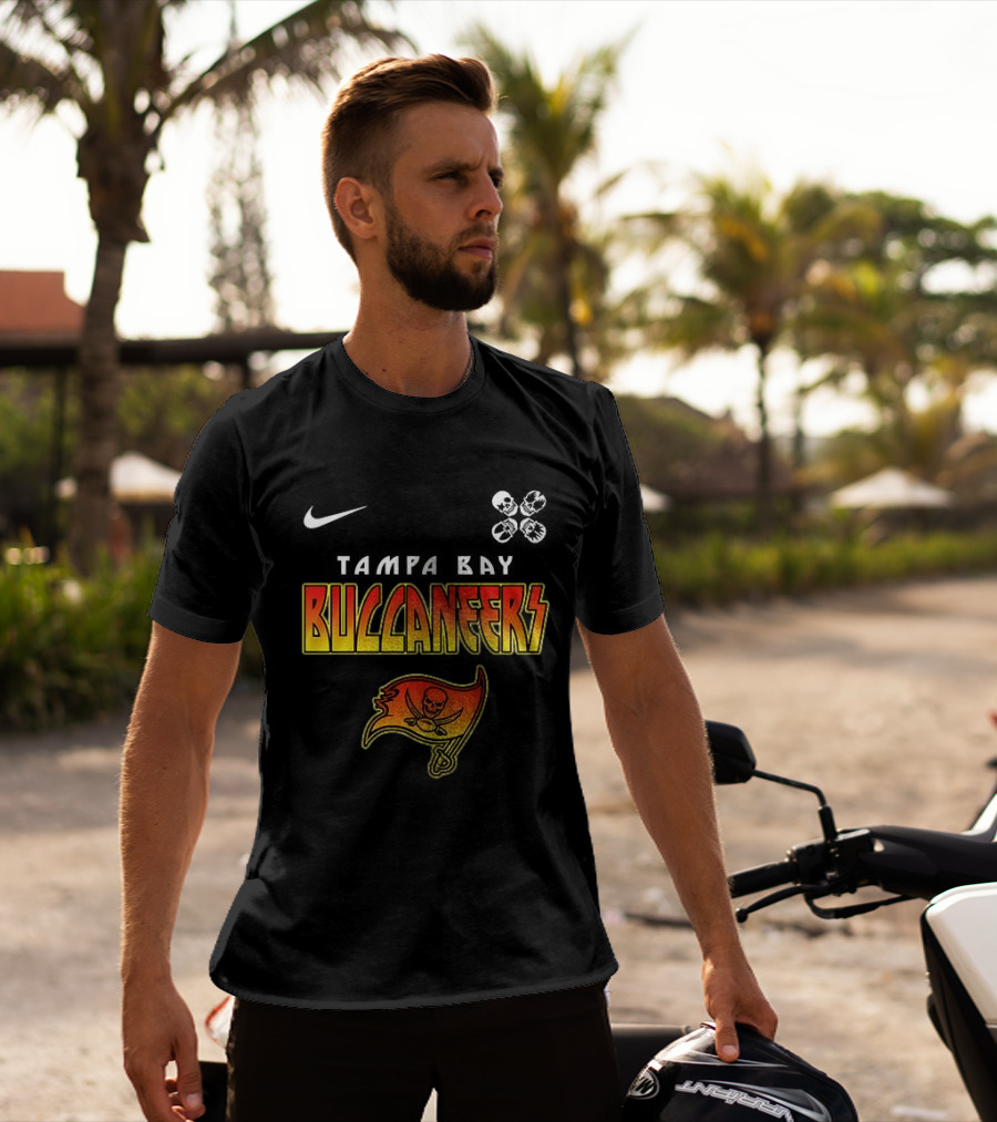 Tampa Bay Buccaneers Rock And Roll All Nite Abbey Road T-Shirt