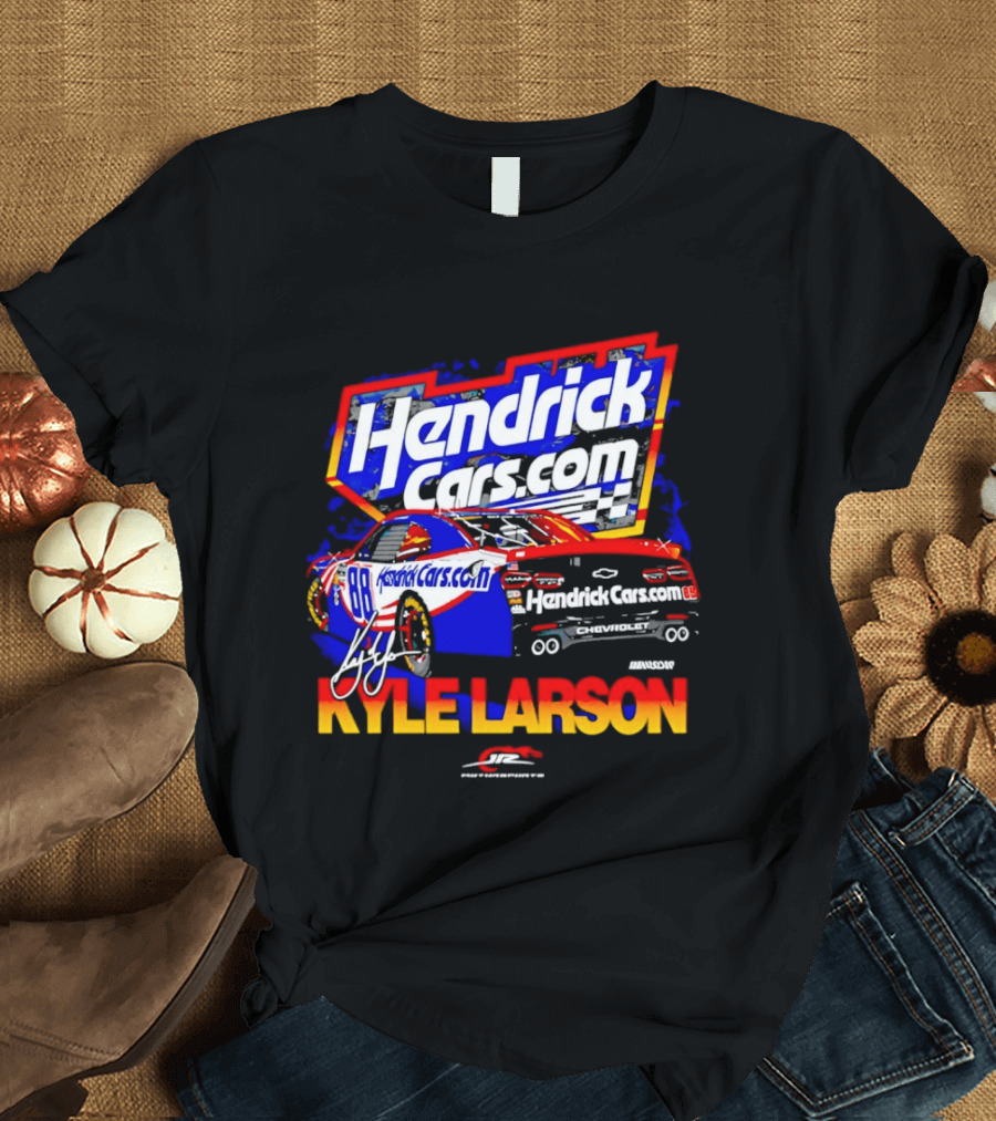 Kyle Larson HendrickCars.com No 88 Chevrolet Camaro SS Racing T-Shirt