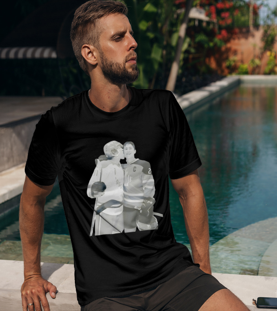 Ilya Rozanov Licks Shane Hollander Face Hockey Romance 81 25 C Ice Embrace T-Shirt