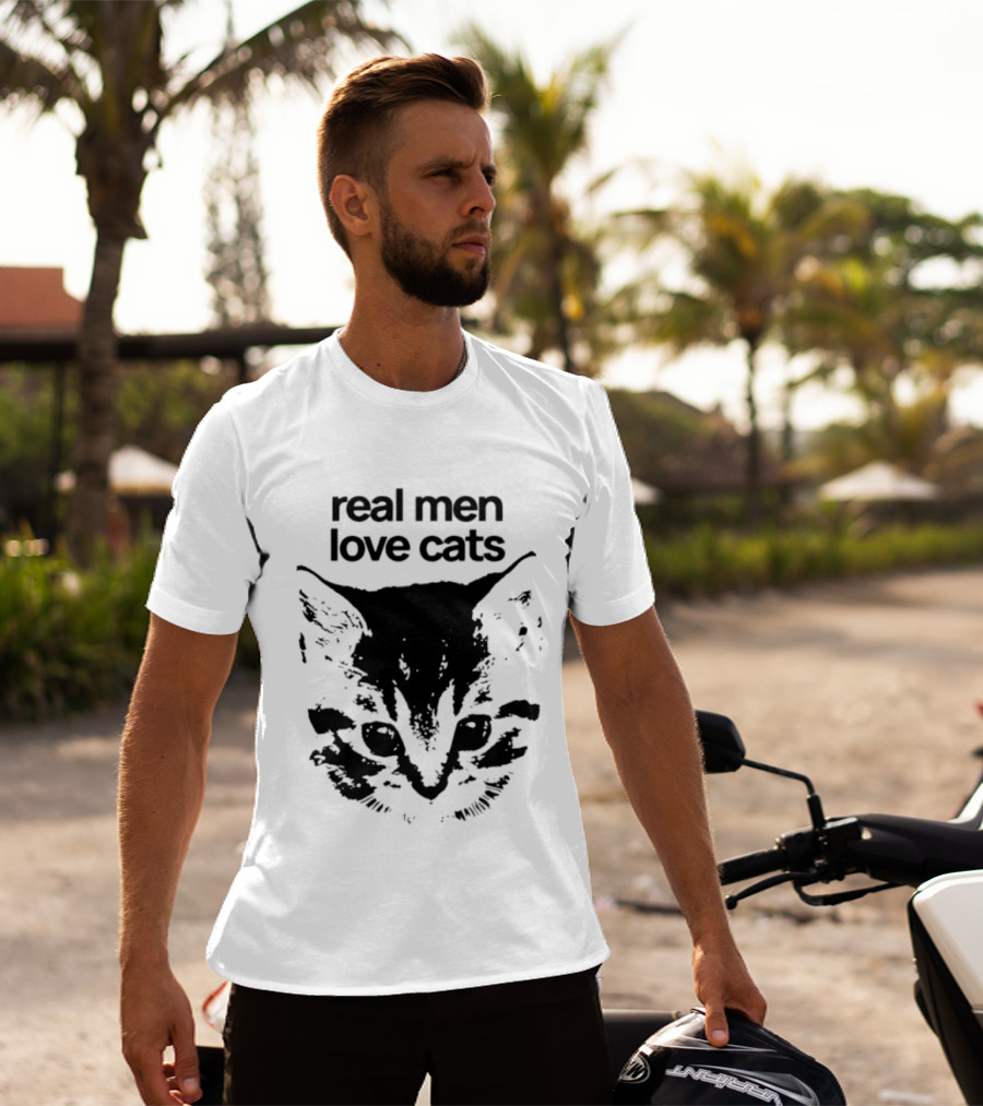 Real Men Love Cats Feline Face T-Shirt