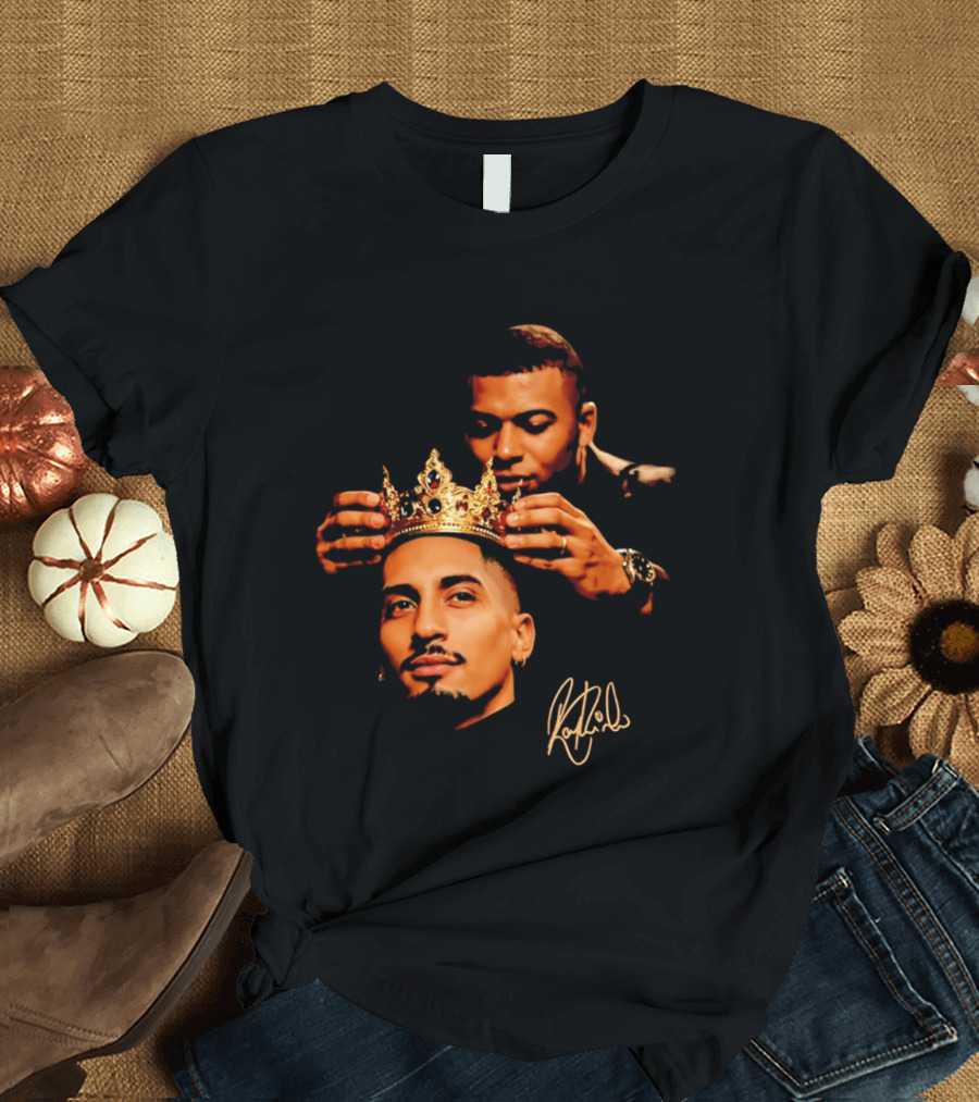 Raphinha And Kylian Mbappé Crown Moment 2026 T-Shirt