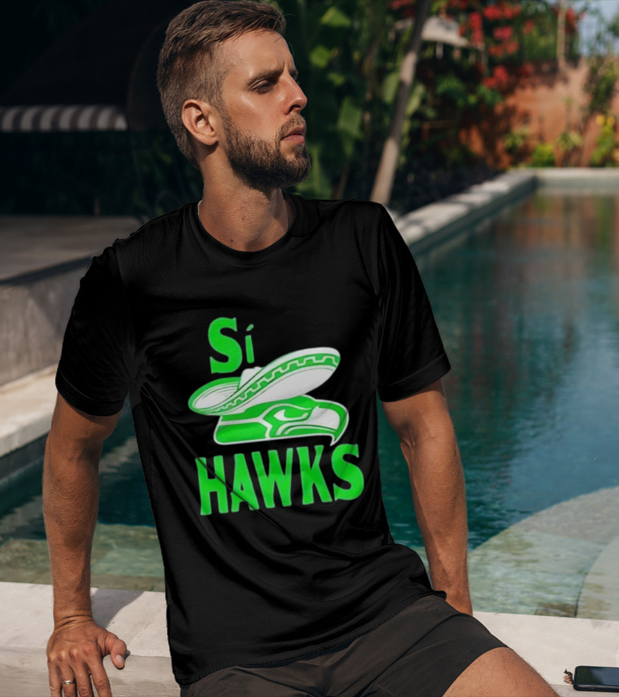 Si Hawks Mexican Sombrero Green Hawk T-Shirt