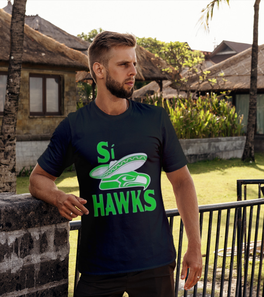 Si Hawks Mexican Sombrero Green Hawk T-Shirt
