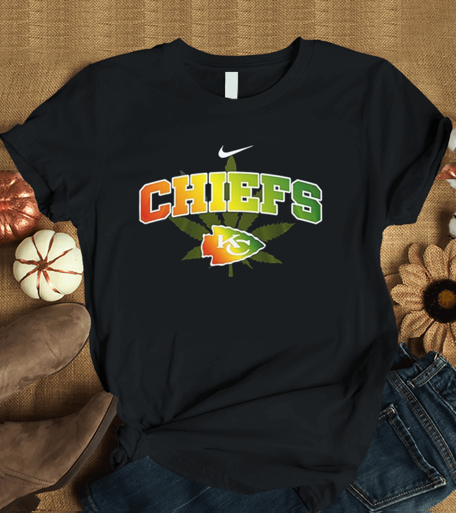 Kansas City Chiefs One Love Nike Chiefs Leaf T-Shirt