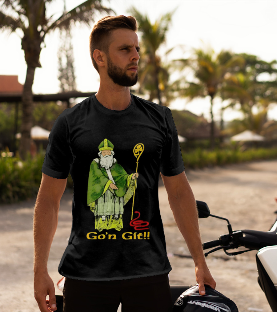 Go'n Git St Patrick Vintage Illustration With Staff And Smoke T-Shirt