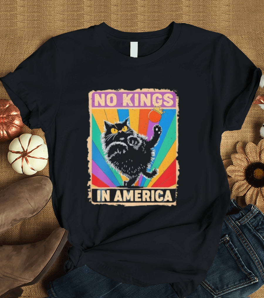 No Kings In America Black Cat Anti Trump Rainbow Kingslayer T-Shirt