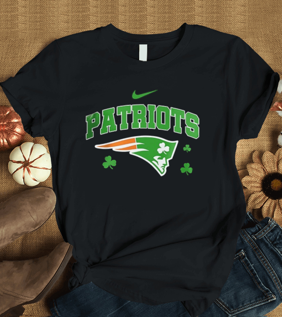 Patriots Irish Clover Green Shamrock Luck T-Shirt